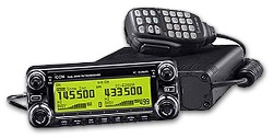 ICOM IC-2820